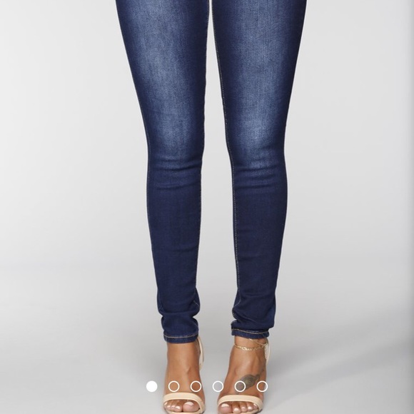 Fashion Nova Wanna Betta Butt Dark Wash Jeans - Picture 4 of 5